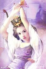ratu qq poker online Su Yingxia menatap lurus ke arah kecantikan menakjubkan yang sedang duduk di formasi tentara cadangan.